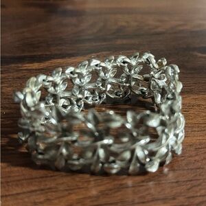 Elegant Silver Floral Bracelet